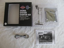 Atlas O Scale Signal System Starter Set w/ Type G Signal #70000141 Read!