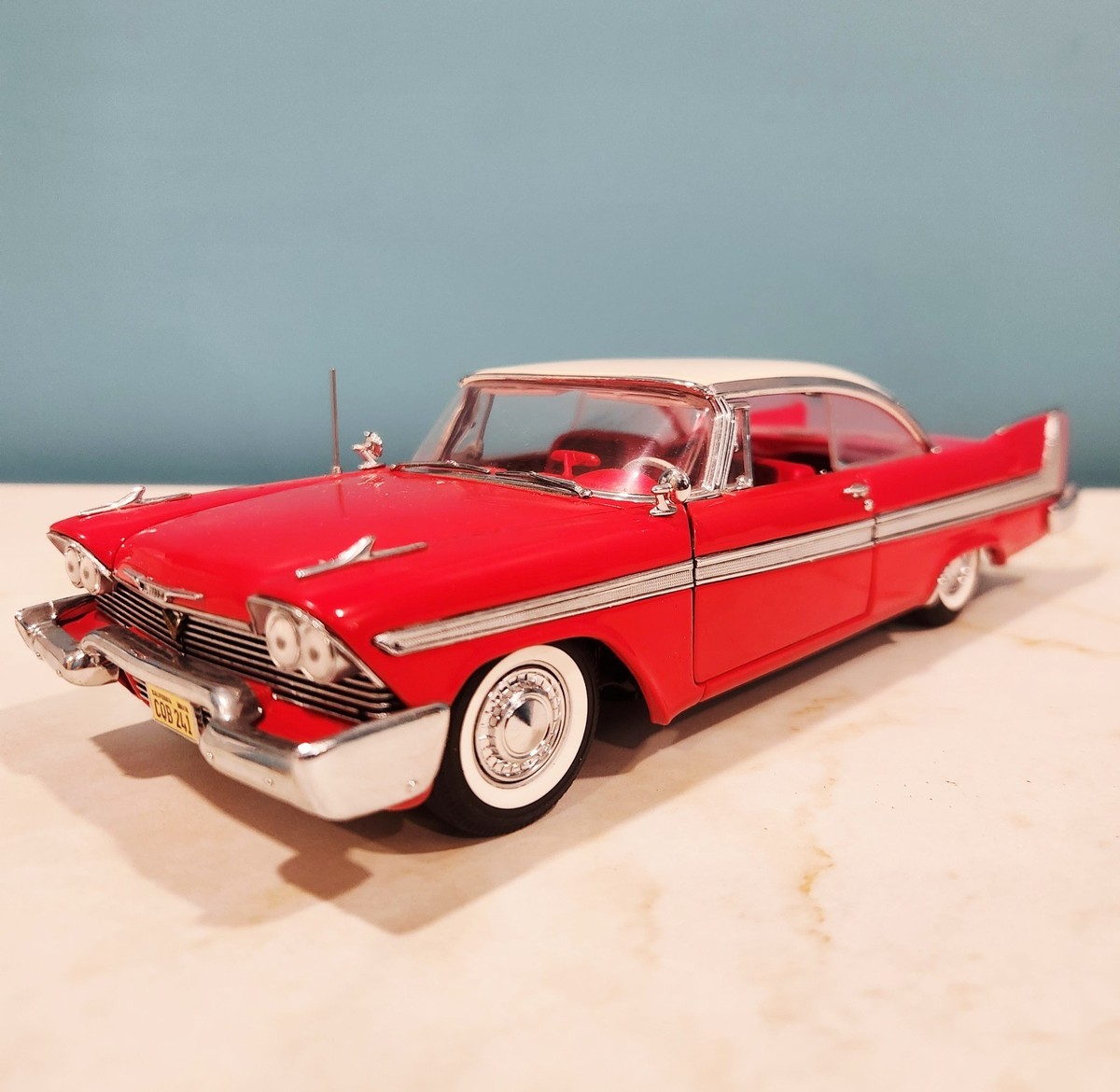 DANBURY MINT 1958 PLYMOUTH FURY CHRISTINE SCALE 1:24 DIECAST WITH
