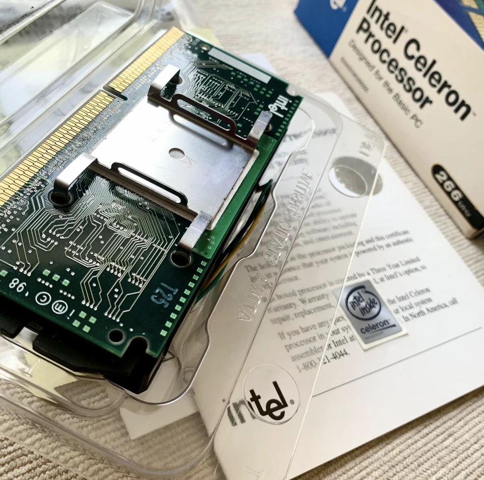 Only unsealed Intel Celeron 266Mhz high collectible value - Image 2 of 3