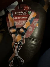 New Greenbrier Kennel Club Dog Harness Size M Fits Chest 18 to 24 Inches