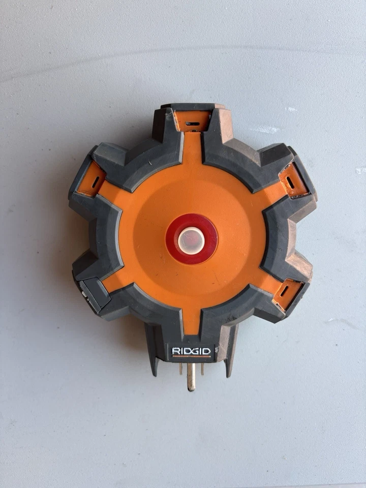 Concentrador de alimentación RIDGID 6 salidas - Adaptador de corriente para sitio de trabajo - Funciona muy bien Foto 2 de 4