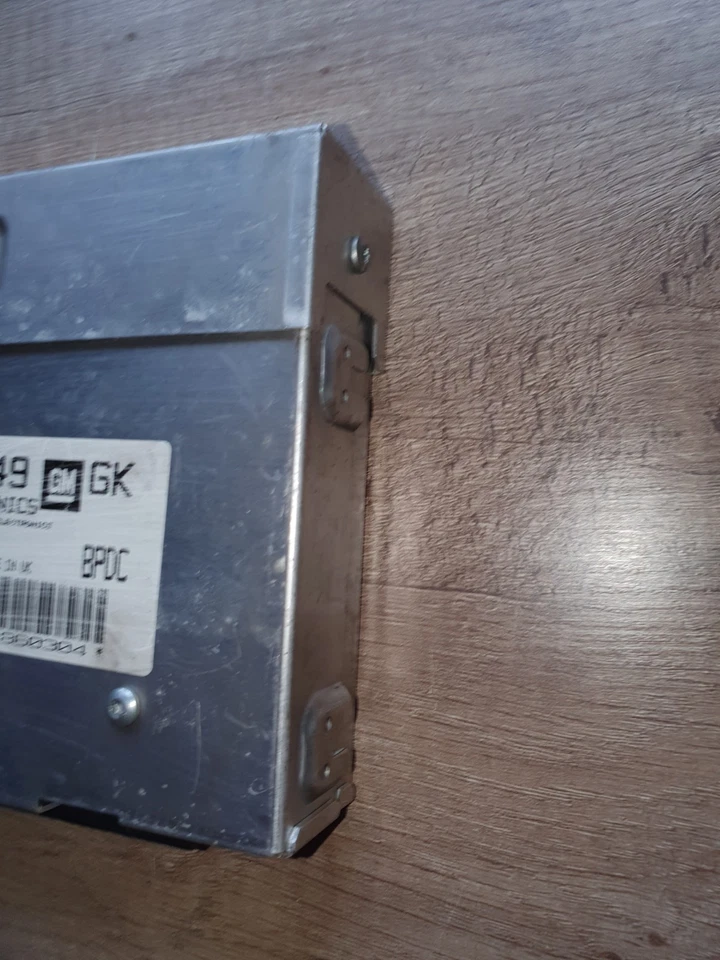 Centralina motore originale Opel Corsa B S93 modulo 16204749GK - Immagine 4 di 4