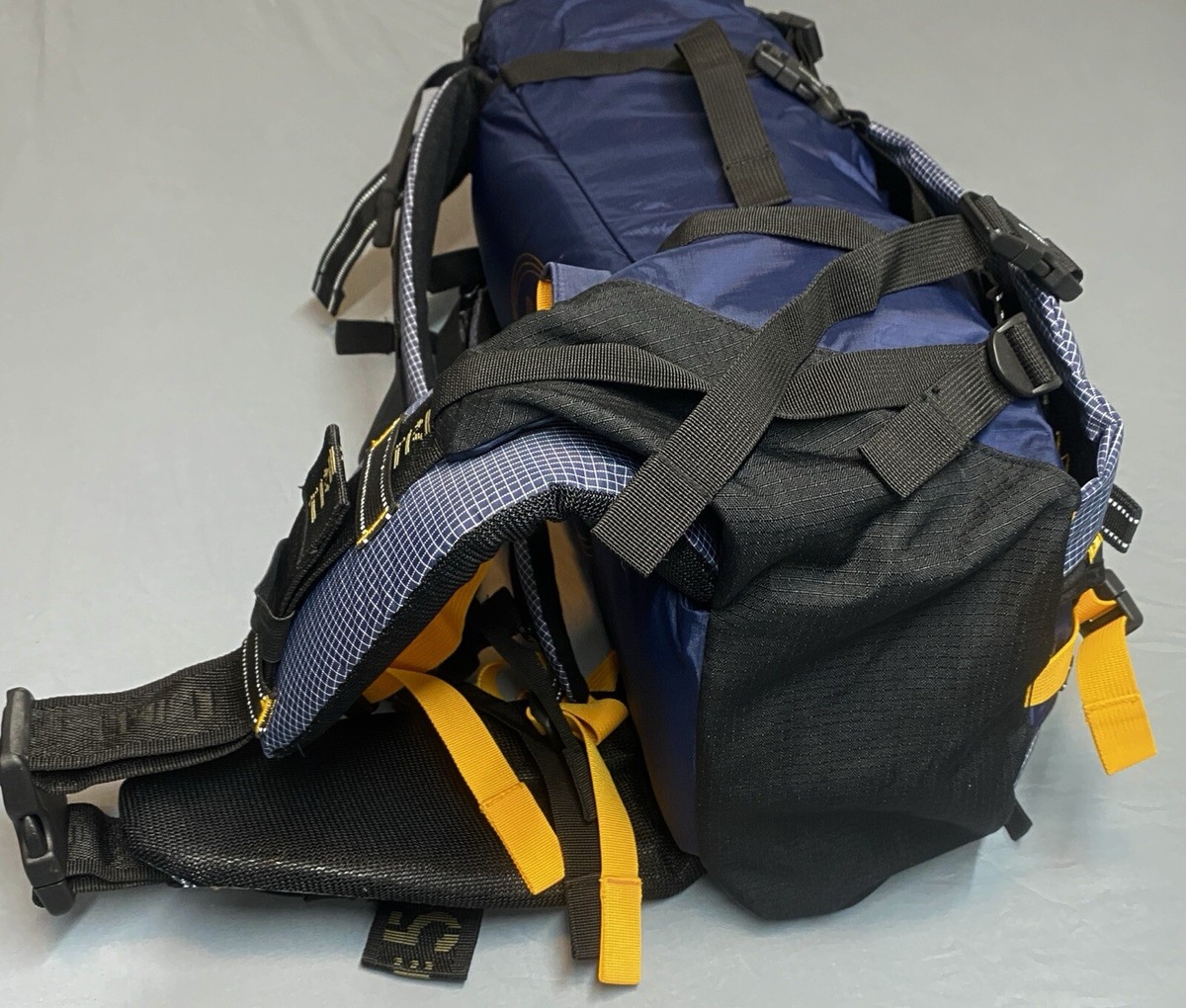 TRIPLE FIVE SOUL NYC Rare Vintage , Hiking, Urban Backpack Navy