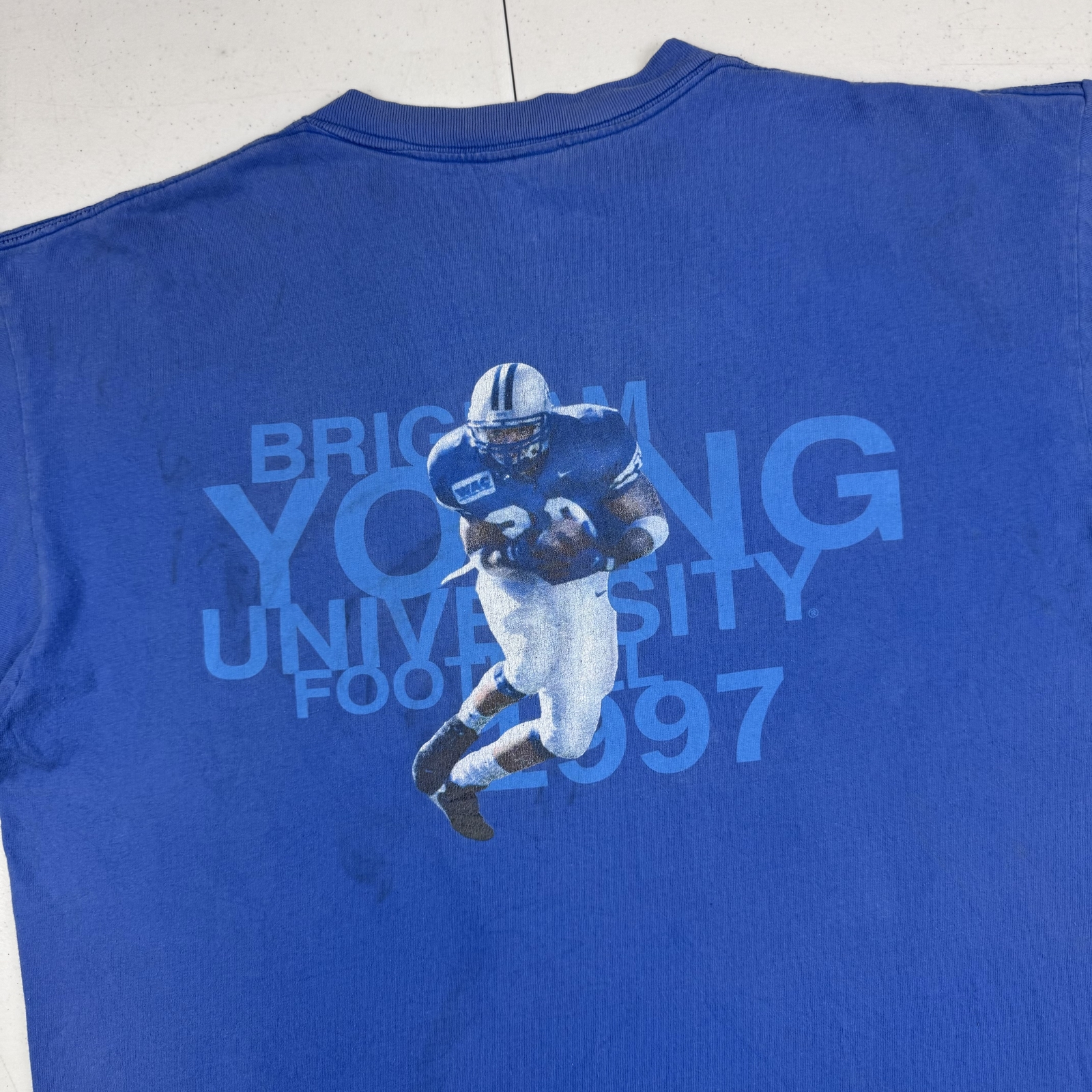 Oneita Power-T Brigham Young University 1997 Football T-Shirt - Large image 7