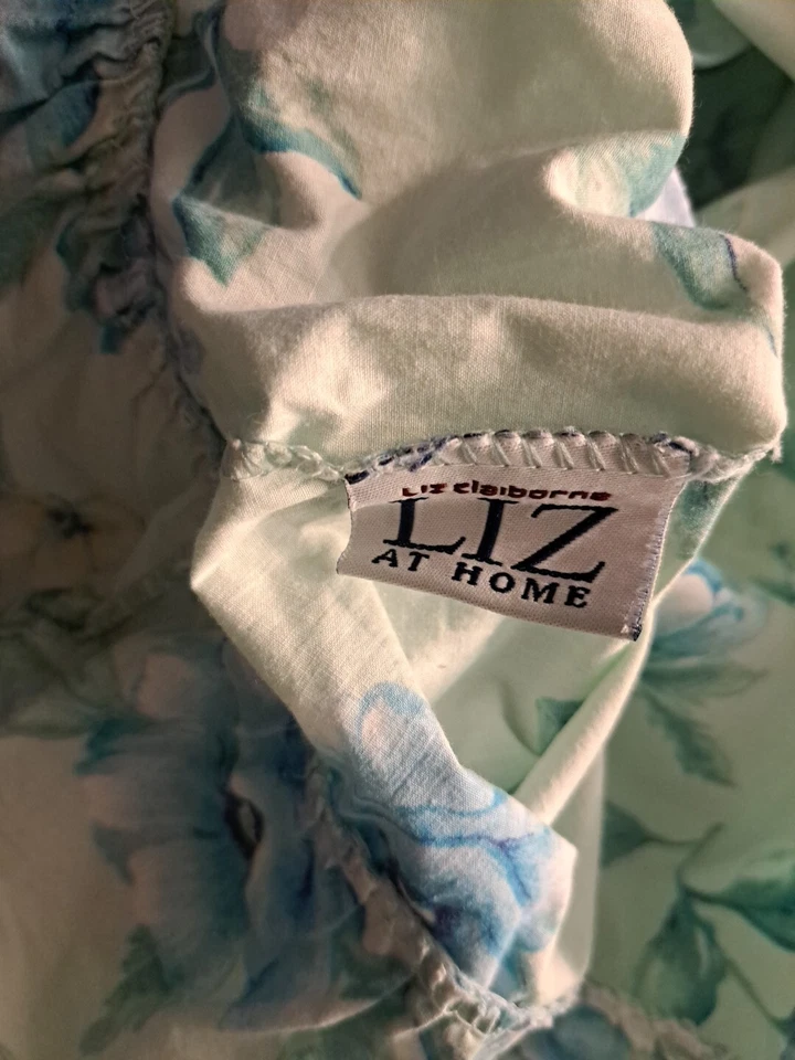 Liz Claiborne KING 1 Sábana Plana 3 Fundas de Almohada Floral 100% Algodón Percal Volantes Foto 3 de 4