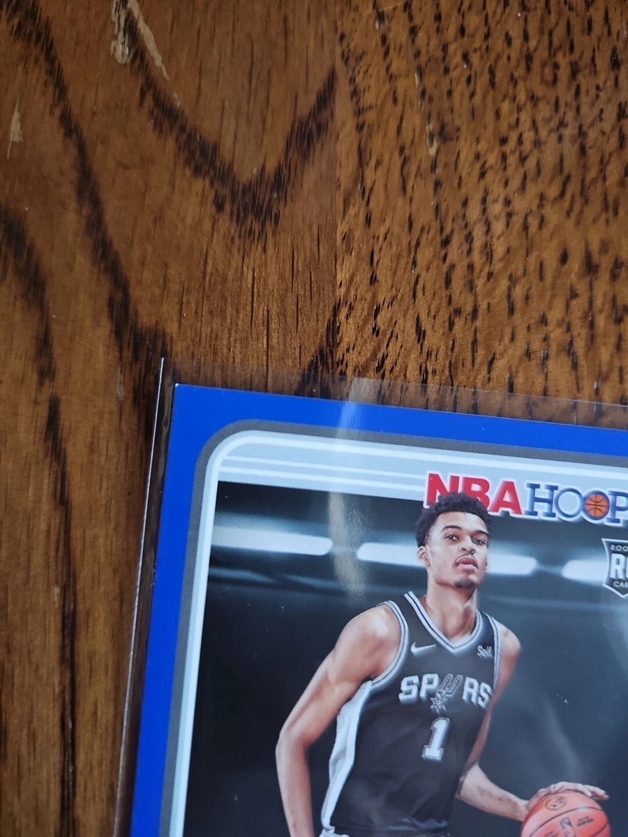 Victor Wembanyama 2023-24 Panini NBA Hoops Blue Parallel SP Rookie 