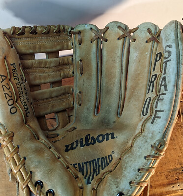 Wilson PRO STAFF Right Hand Baseball Glove A2200 Centerfold JAPAN