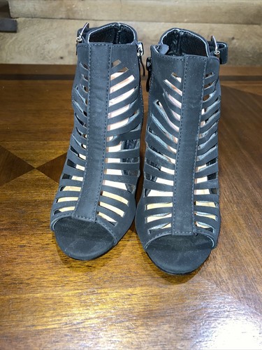 Charles Albert Womens Heels & Pumps, Black, Size 6.0 Zipper, Straps - Picture 9 of 9