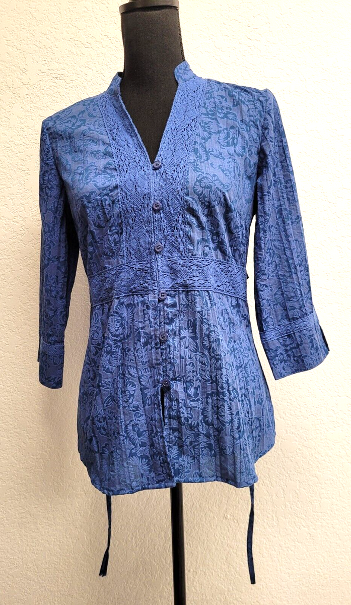 Great Northwest Top (S) Cobalt Waist Button Crochet