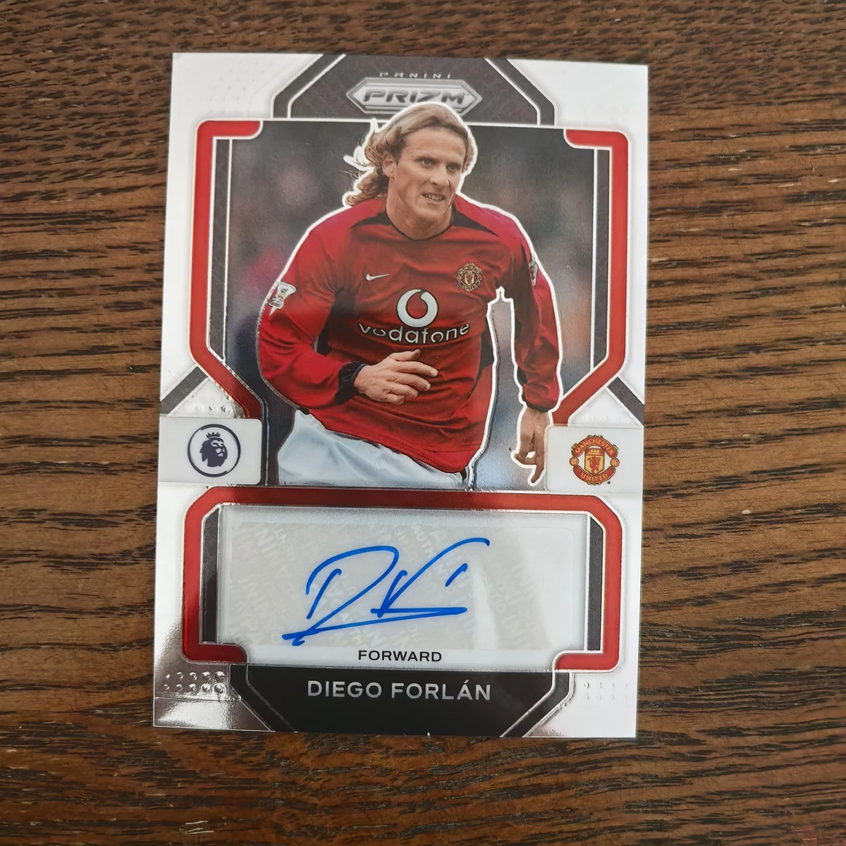 Diego Forlan Soccer Sports Trading Cards & Accessories Autographed
