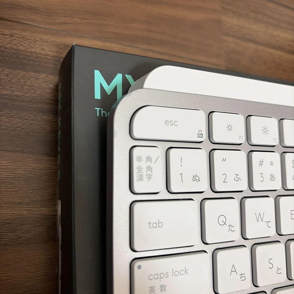 Logitech Mx Keys S Pale Gray Kx800spg Wireless Keyboard Low Profile Quiet - Image 3 of 4