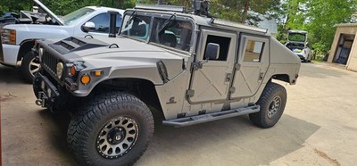M1025A1 hummer with 12 valve and TONS of mods