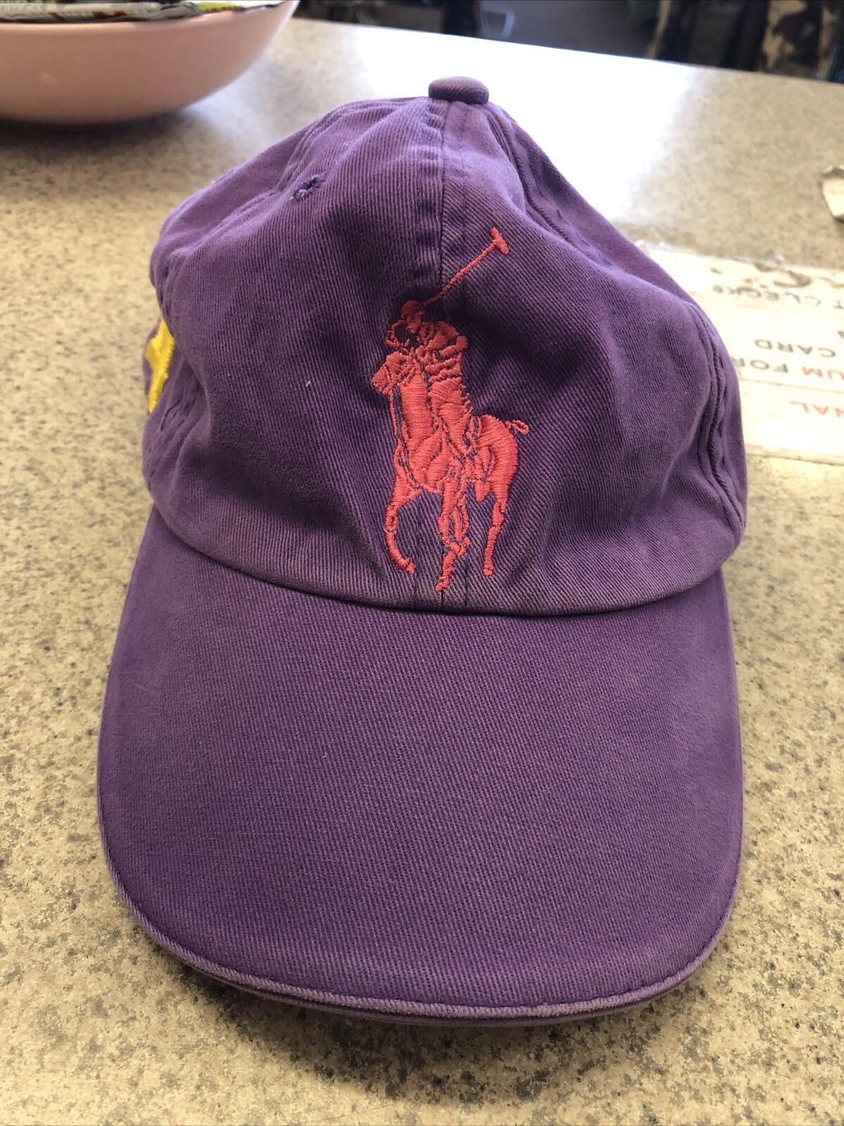 Cappello Ralph Lauren Fragranze Viola Grande Rosa Pony 4 Giallo Lettering Strap Back