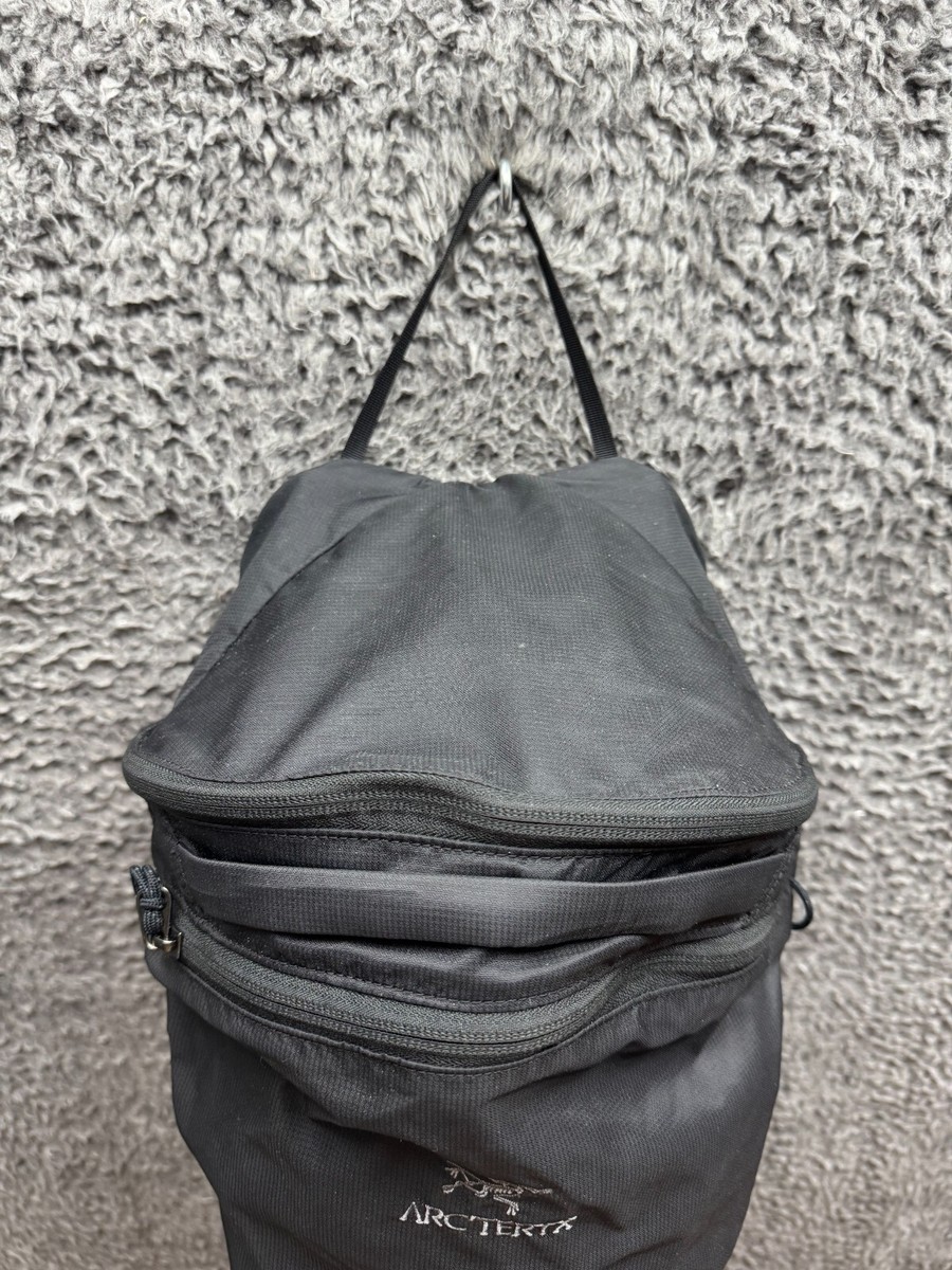 Arc'teryx Index 15 Backpack Vancouver Edition Black Daypack Travel