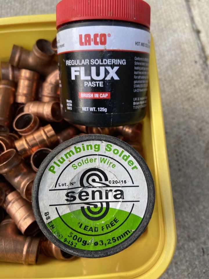 Copper Solder Ring Plumbing Fittings x 79 15 & 22mm Lead Free Solder