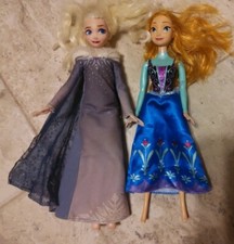 Disney Frozen 2 Elsa w/ Gray Dress  Anna