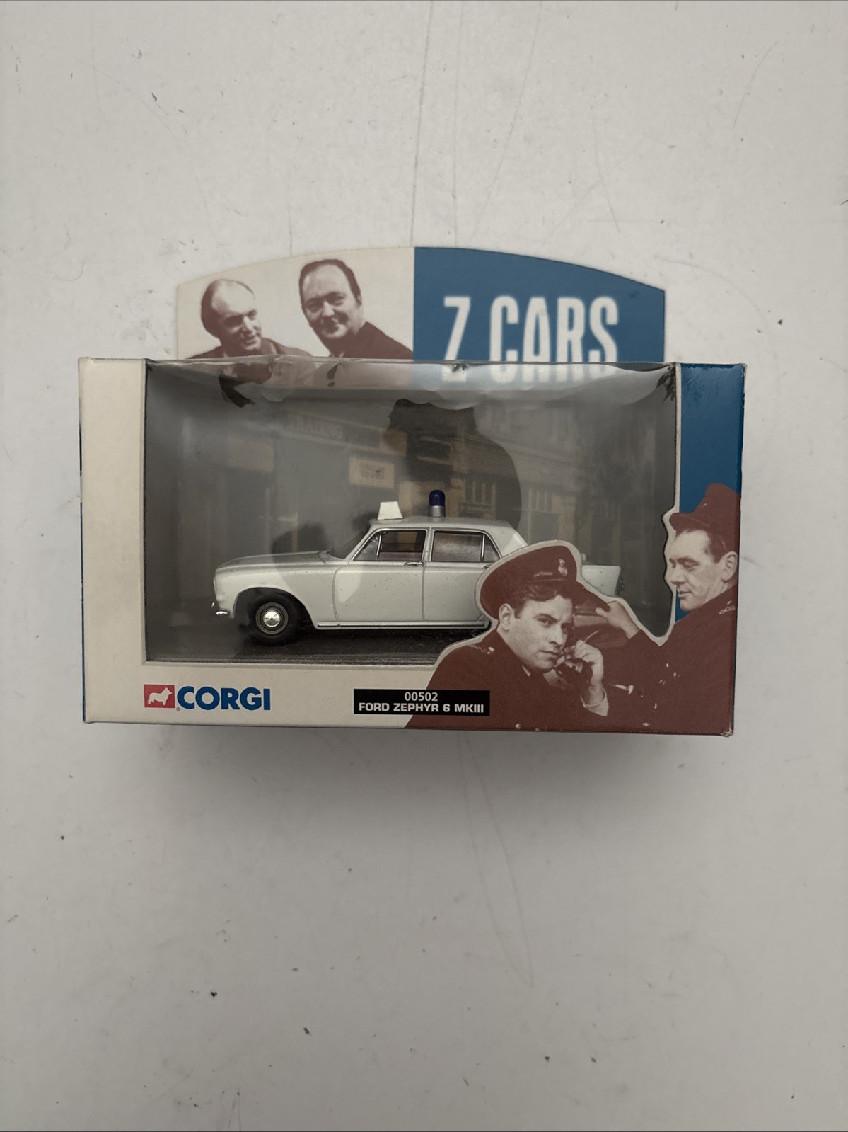 corgi 00502  z cars ford zephyr 6 mk111 diecast model car Boxed