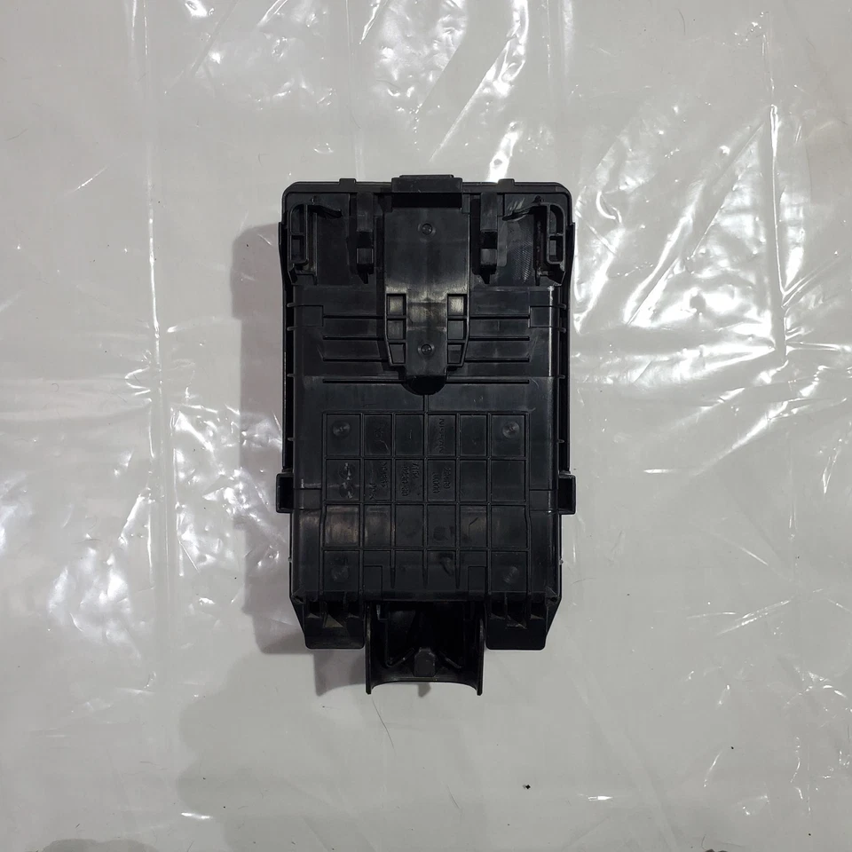 07-11 INFINITI G35/G37/EX35 IPDM Power Supply Control Module IPDM OEM 284B7JK00A - Image 2 of 4