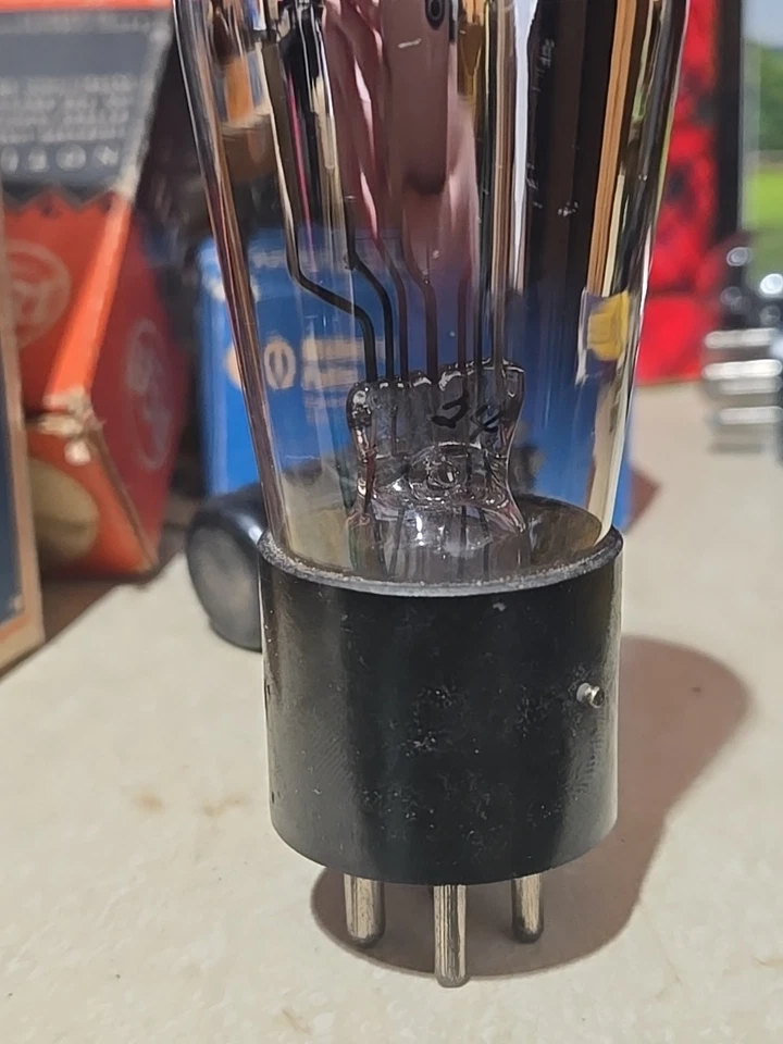 CX-112-A GLOBO CUNNINGHAM TUBO DE COLECCIÓN Hay una fecha en la caja 25 de febrero 1930 Foto 3 de 4