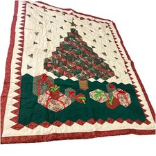 Country Classics 50x50 Hand Quilted Patchwork Christmas Throw Wall Hanging