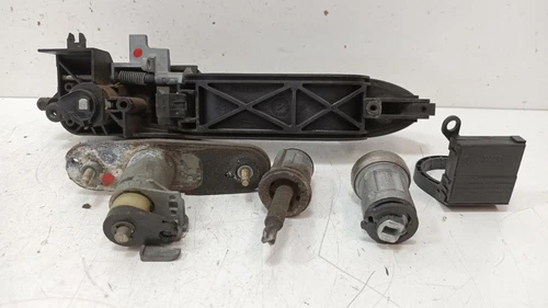 Antifurto/Chiave Contatto Per FORD FOCUS FAMILIARE (CAK) Ambiente 2004 3892903 - Bild 2 von 10