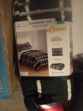 Mainstays Comforter Set With Sheets- Twin/XL 5 Piece
