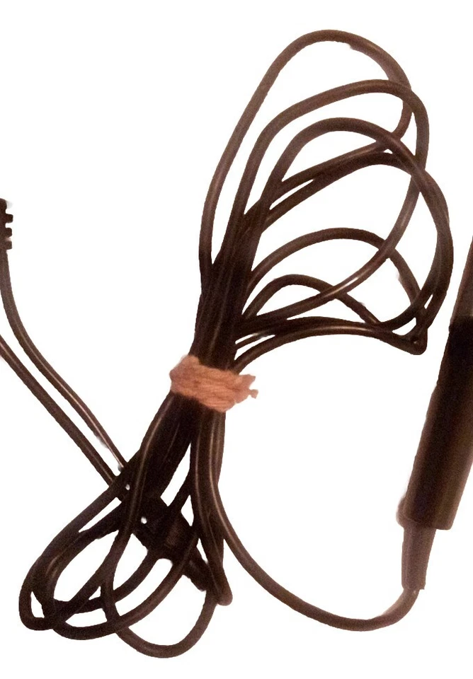 Vintage Realistic Microphone 33-2001A Dynamic Mic Electronic Analog Handheld VTG - Image 4 of 4