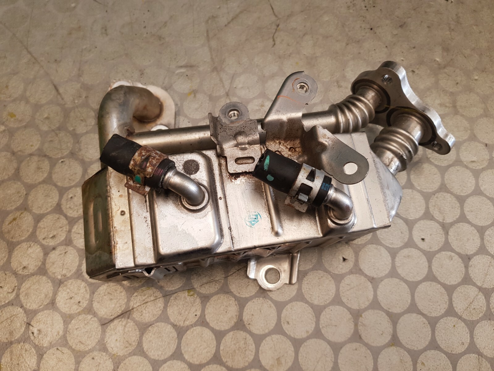 Toyota Auris 2011 1.4 D4d Diesel EGR Cooler 25601-33070 for sale  