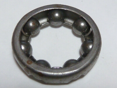 Cage à Billes Pour Vélo / BMX – 7 Billes 1/4 Pouce (6.35 Mm) – Ancien Stock