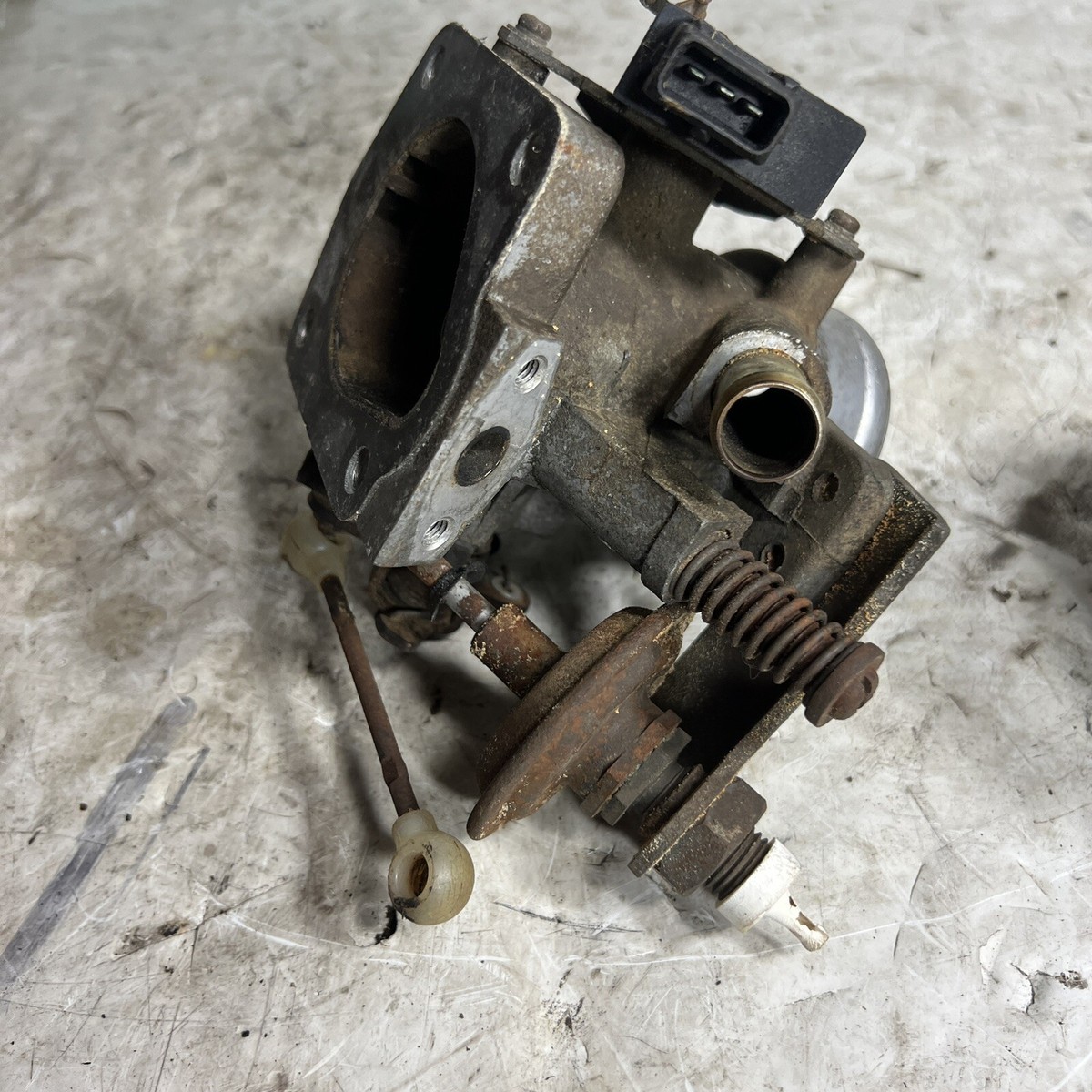 79-83 Datsun 280zx Engine Throttle Body For Parts L28 | eBay