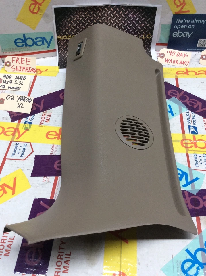 GMC YUKON XL 2000 2001 2002 2003 2004 2005 2006 * moldura puerta carga trasera derecha *90 Foto 4 de 4