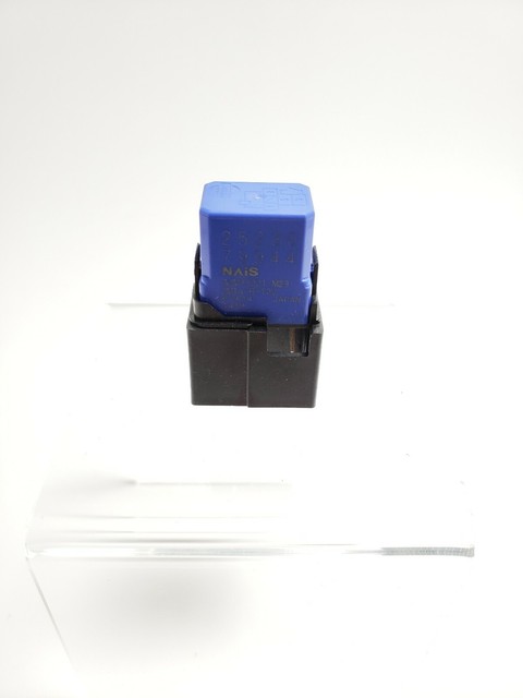 2523079917 реле nissan