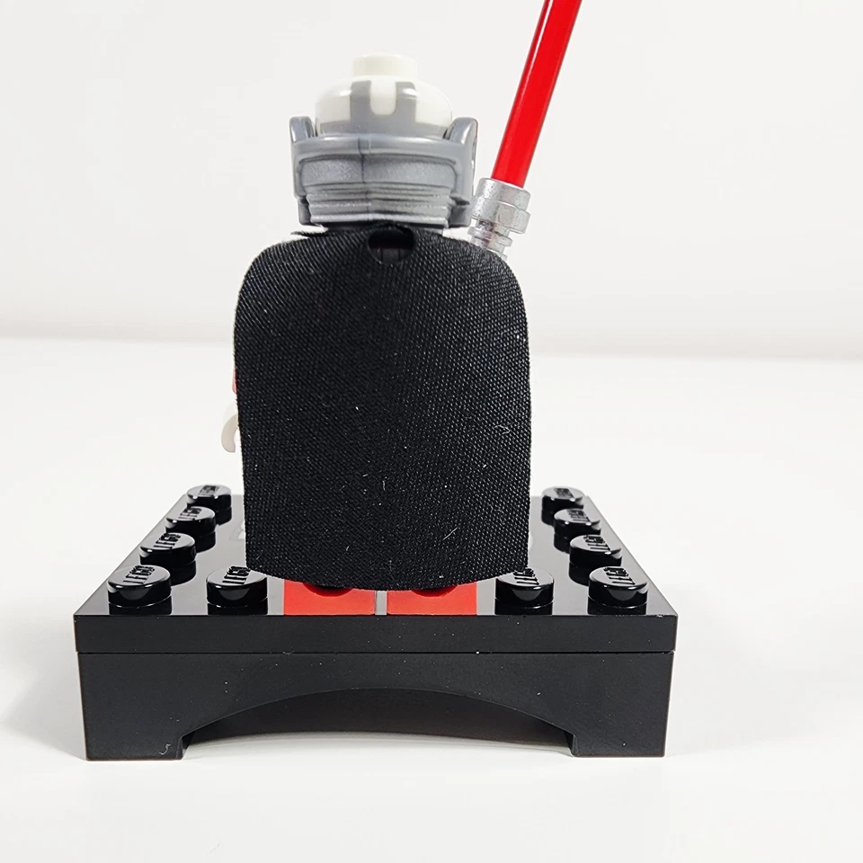 Lego Darth Malak Minifigure Star Wars Knights of the Old Republic 75379 sw1325 - Image 4 of 4