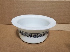 Vintage Pyrex Nº Tazón de mantequilla para tina de cebolla azul Old Town 75 plato sin tapa sin astillas