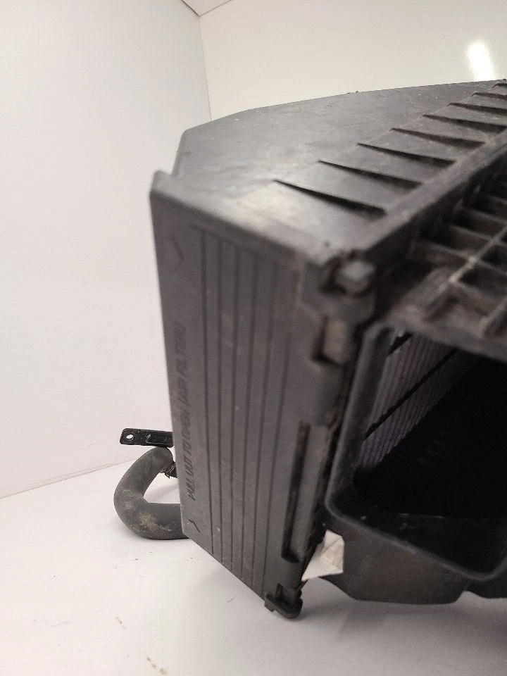 Filtro de aire KIA SPORTAGE 2017-2019 2,0 L 28110D3500 17-19 Foto 2 de 4