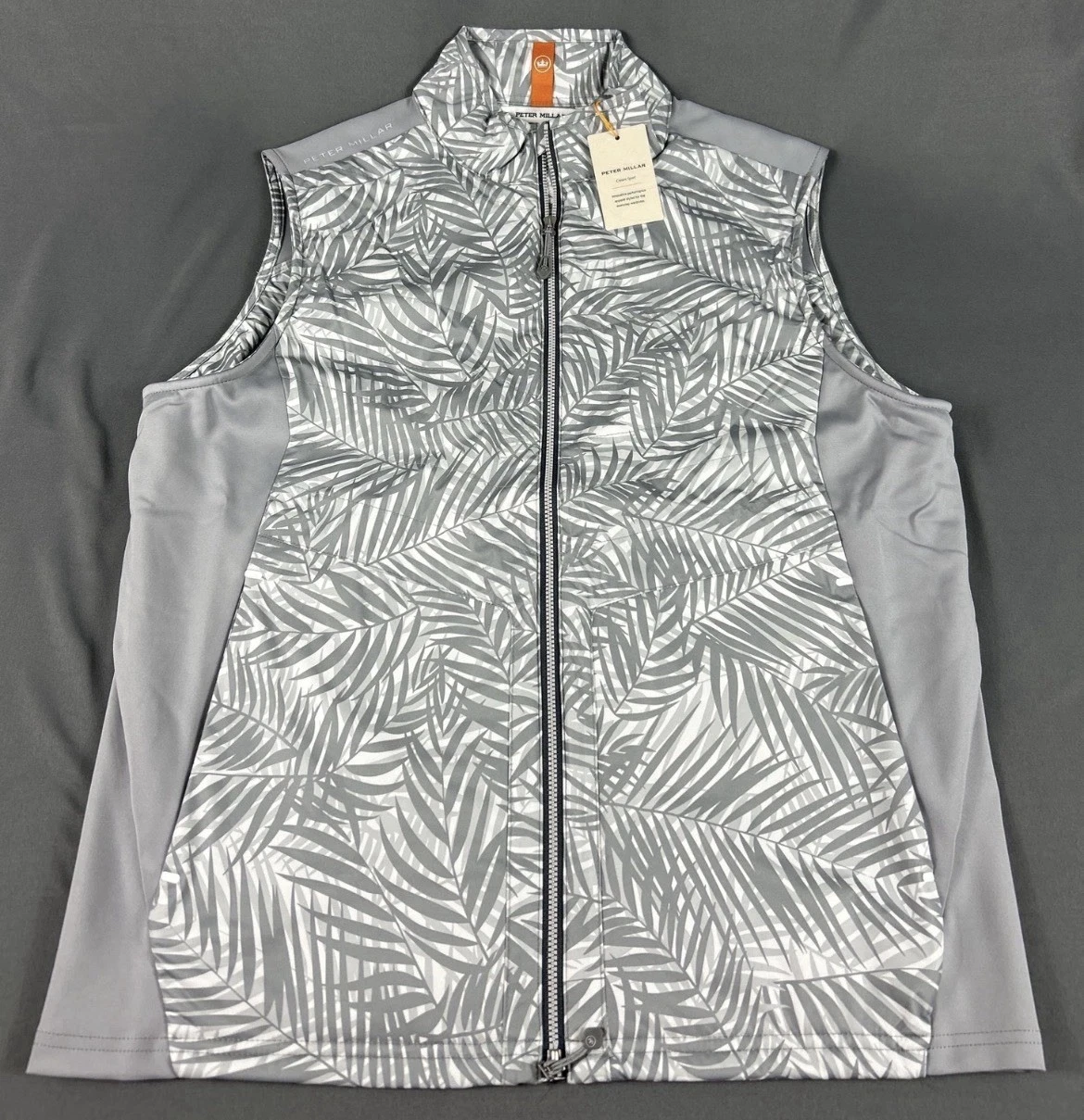 Peter Millar Golf Vest Crown Sport Elite Palms Print Large Gray NWT MSRP $200
Opens in a new window