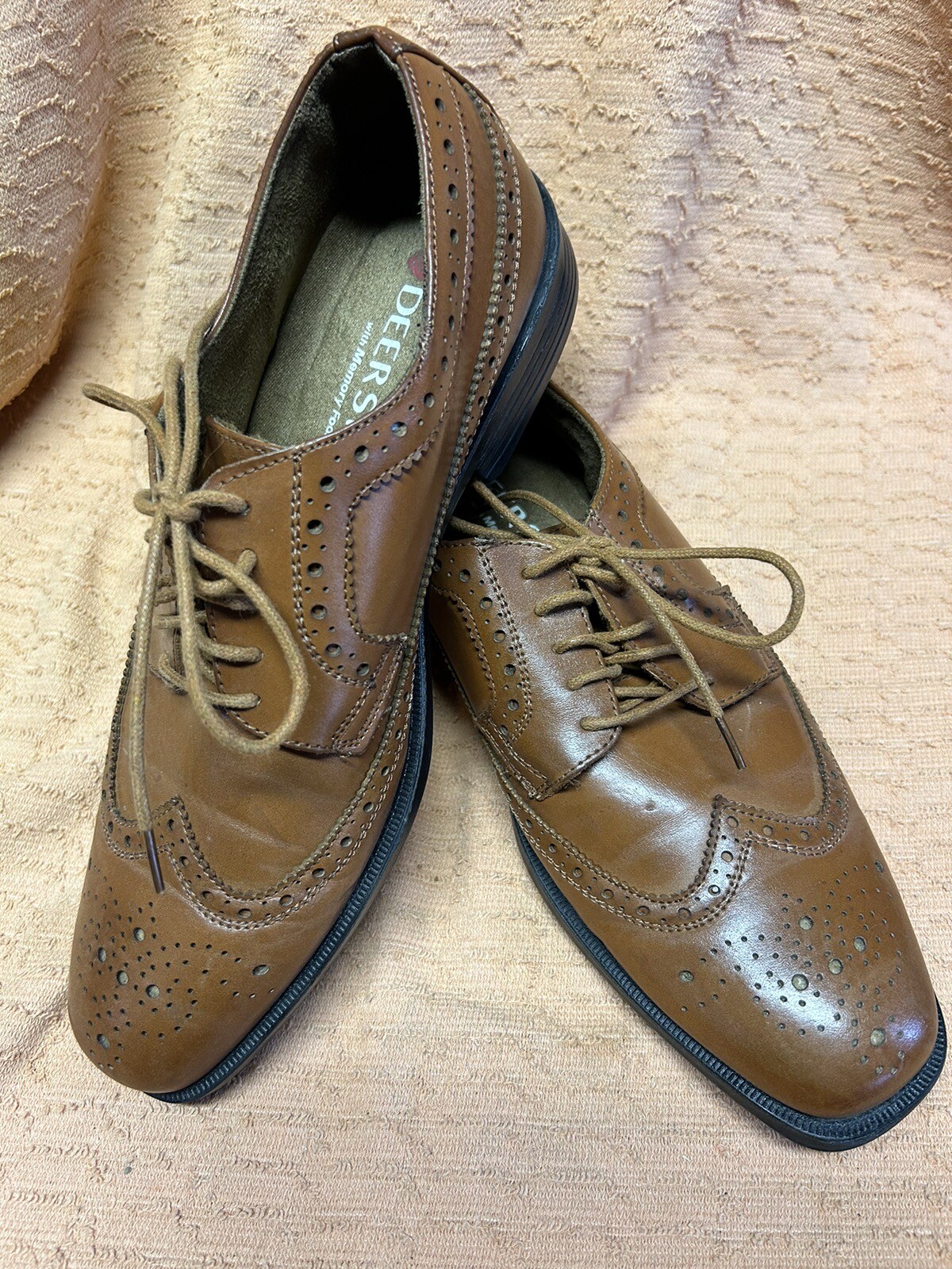 SAOLA Abito da uomo Cervo Stags in pelle marrone a punta di ala scarpe Oxford taglia 10 M