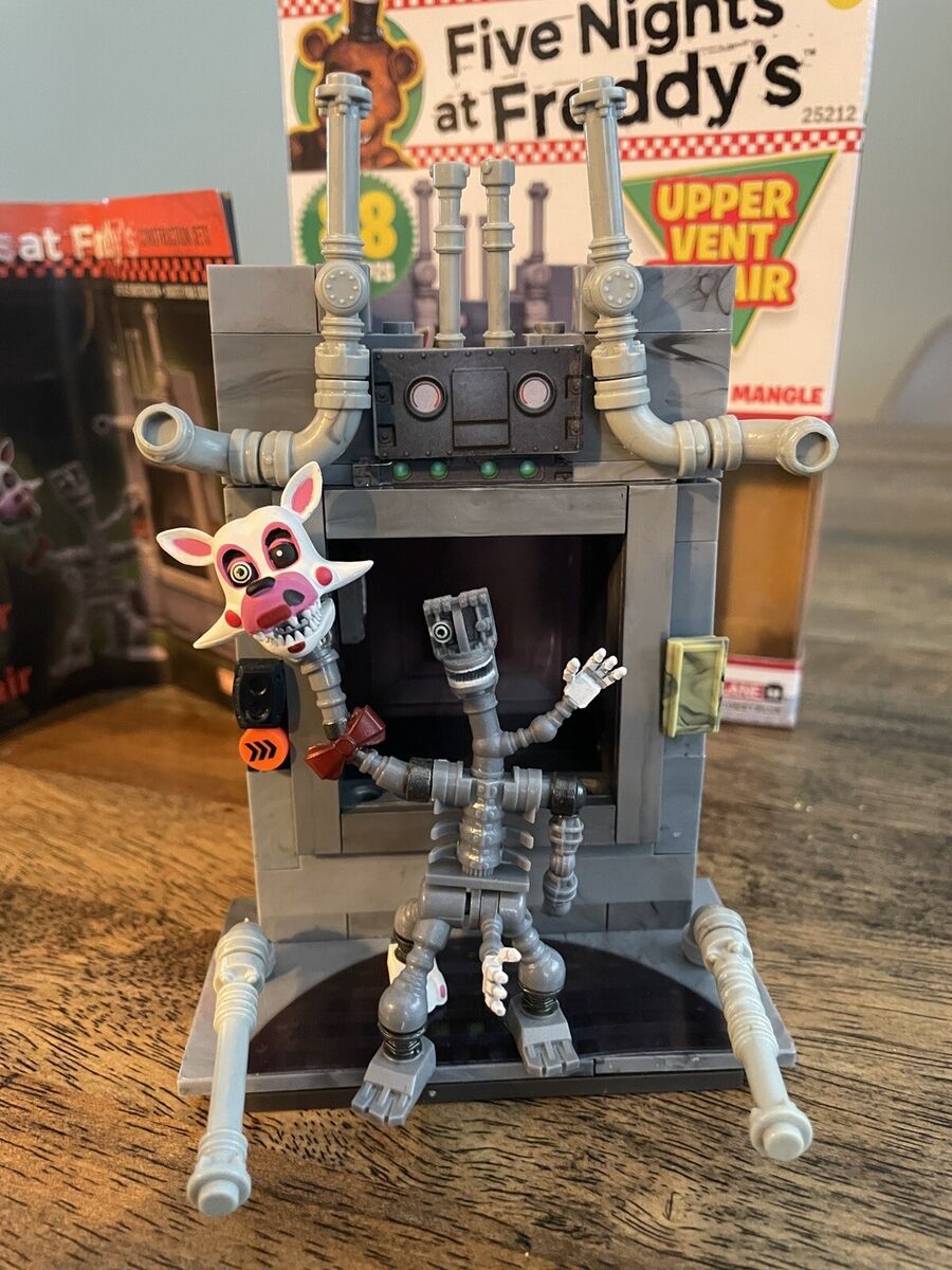 FNAF Upper Vent Repair & Mangle McFarlane Set 25212 Five FNAF Upper Vent Repair & Mangle McFarlane Set 25212 Five