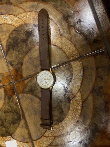 Helvetia Chronograph Excellent Condition - Picture 5 of 8