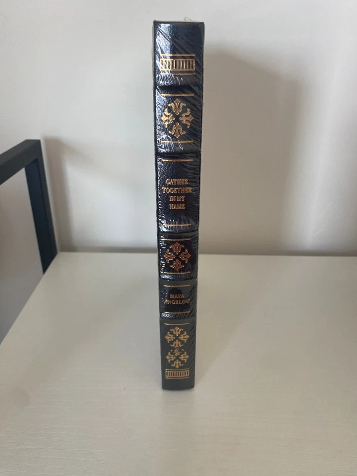 Easton Press GATHER TOGETHER IN MY NAME by Maya Angelou RARE SEALED Leatherbound Foto 3 de 4