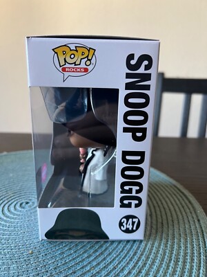 ONLY 15000 PIECES IN HAND EXCLUSIVE FLOCKED Snoop Dogg Funko Pop