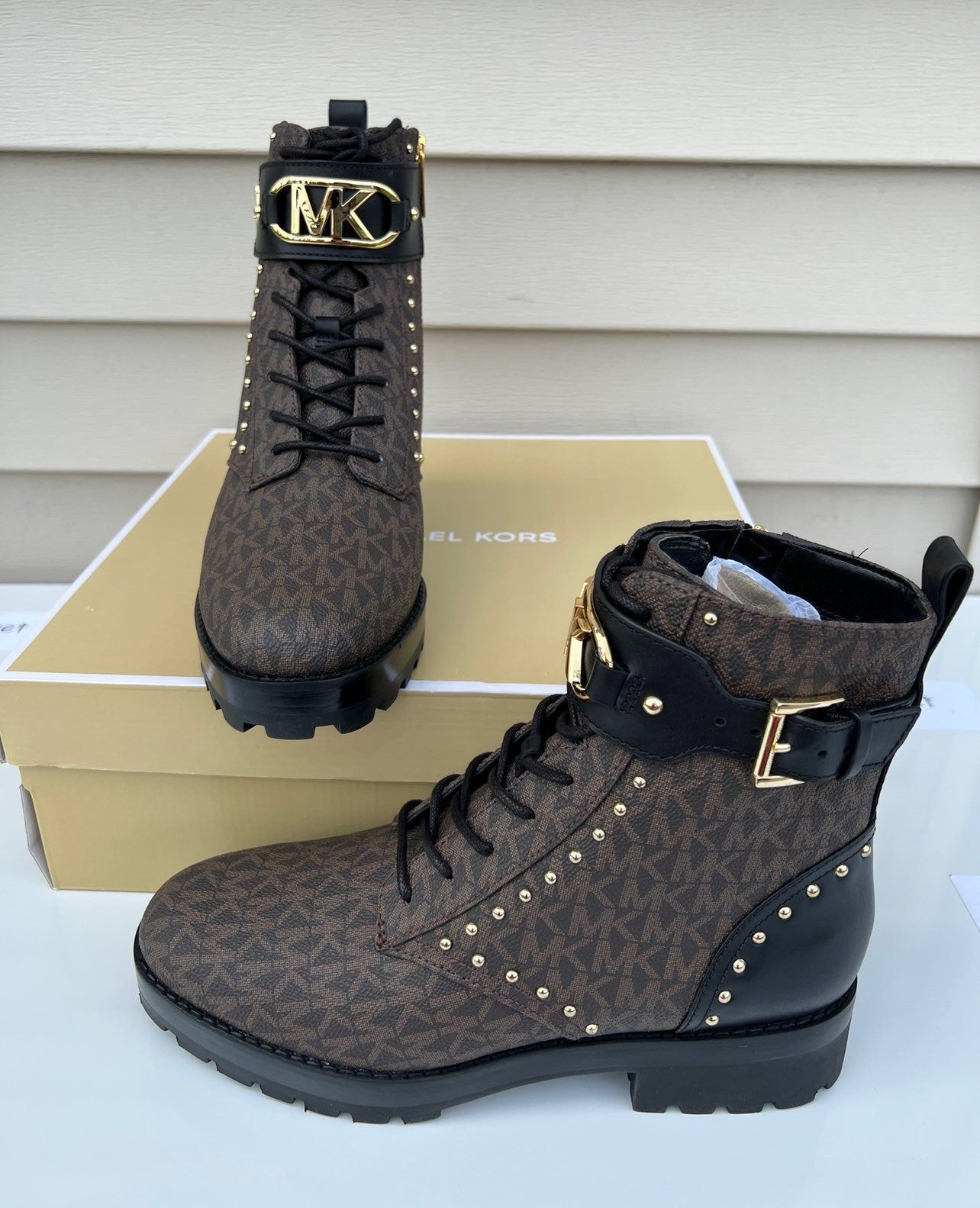Michael kors MK Kincaid Lace up boots 