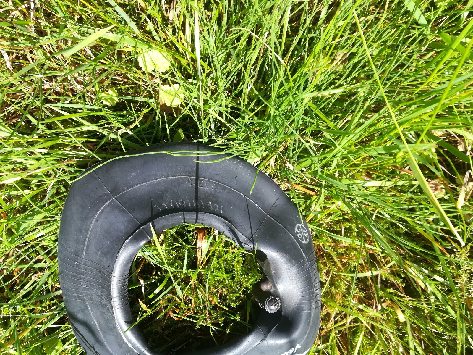 Schlauch 200x50 Mit 90° Ventil | Für E-Scooter, Rollstuhl & Sackkarre