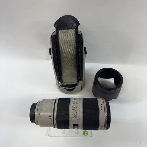 Broken Canon EF 70-200mm f/2.8 70-200mm f/2.8 Missing Mount Screws