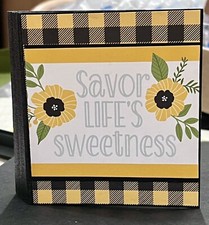 Stampin Up Echo Park Summer Bee   mini Scrapbook Album