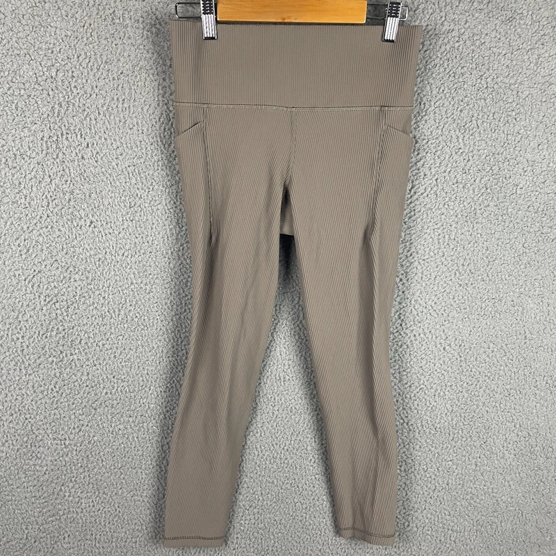 athleta salutation stash pocket ii rib 7/8 tight leggings