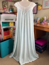 Vtg Miss Elaine Sheer Blue Nightgown Romantic Lace Pastel Flowy Soft Nylon Maxi