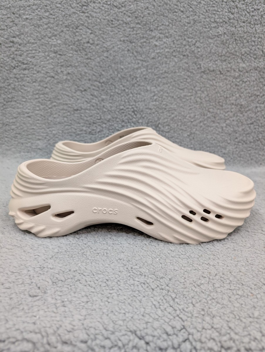 Crocs Echo Wave Clogs Mens 10 Womens 12 Almond Tint Beige  display picture 1