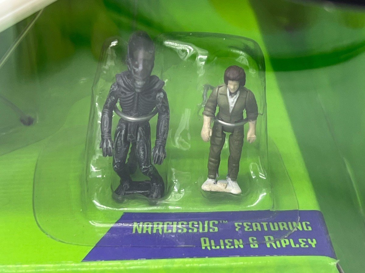 Micro Machines ALIENS Action Fleet Narcissus (Galoob 1996) New