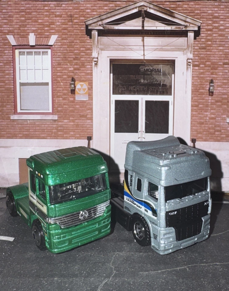 Lot Of 2 DAF HF 95 Space Cab City Action New Loose Fresh From Package Diecast - Image 3 of 4